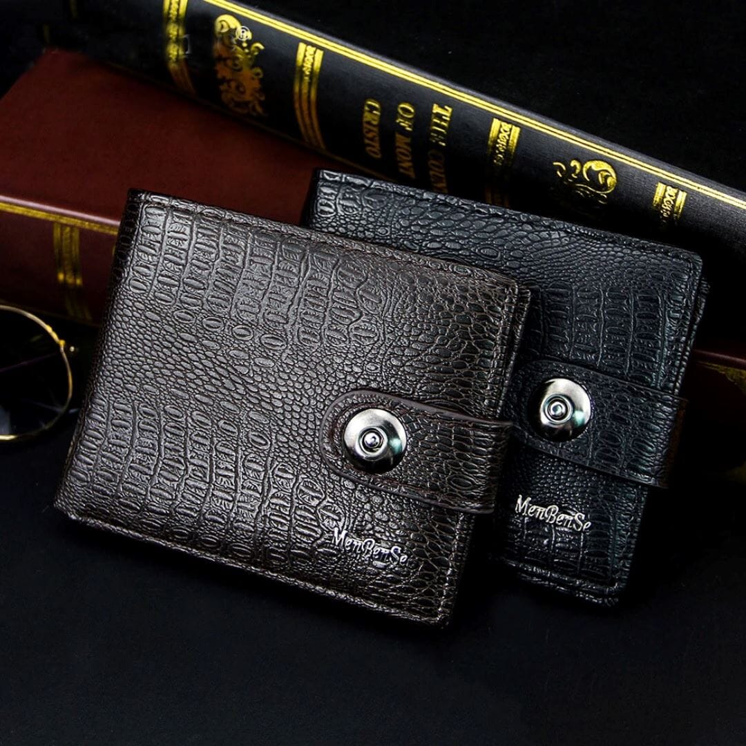 Elegance: Cartera de Cuero para Hombre con Botón